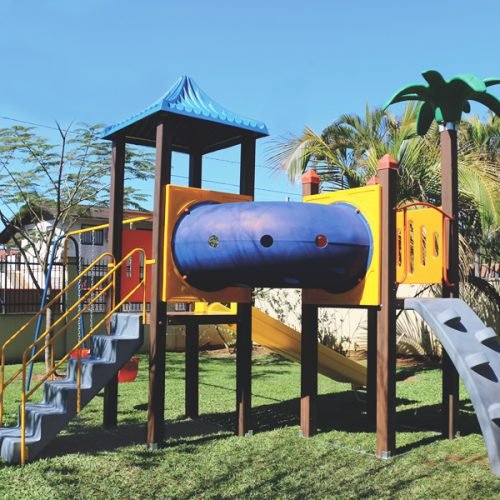 Playground Ecológico Infantil de Madeira Plástica - Eco 209