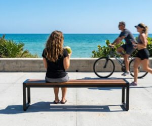 Banco sem encosto - 1,50m - Praia